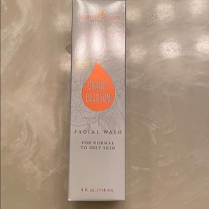 Young Living Orange Blossom Foaming Face Wash